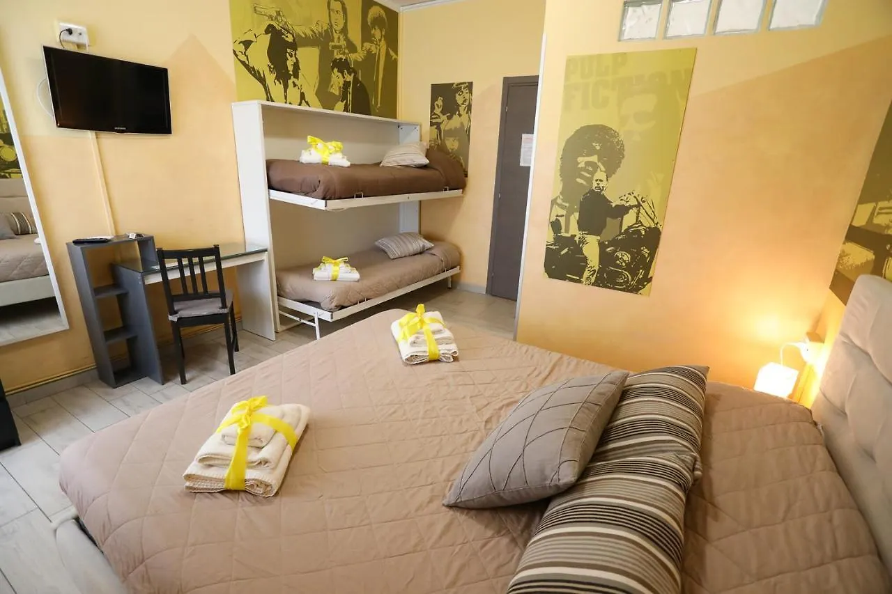 Movie Home Guesthouse Roma 0*,  Italia