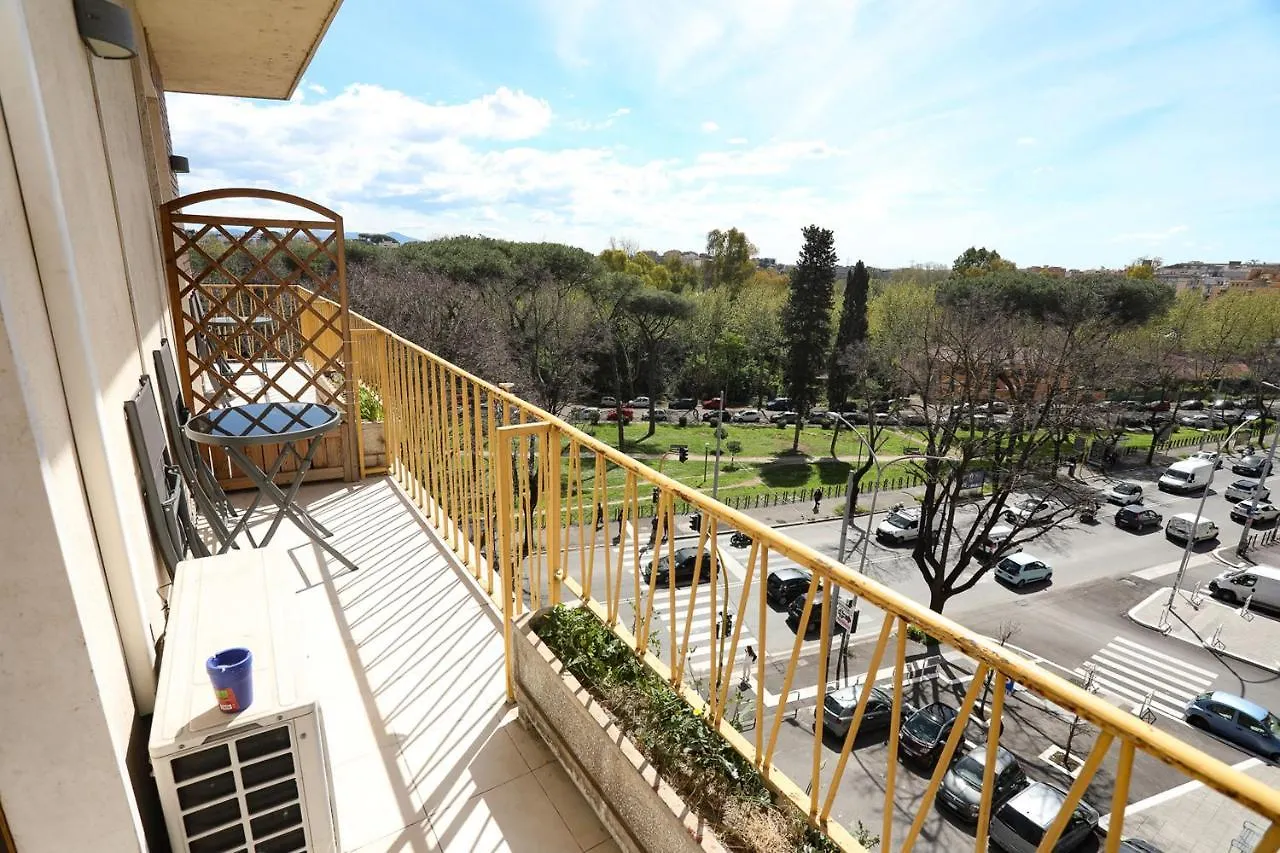 Movie Home Guesthouse Rome
